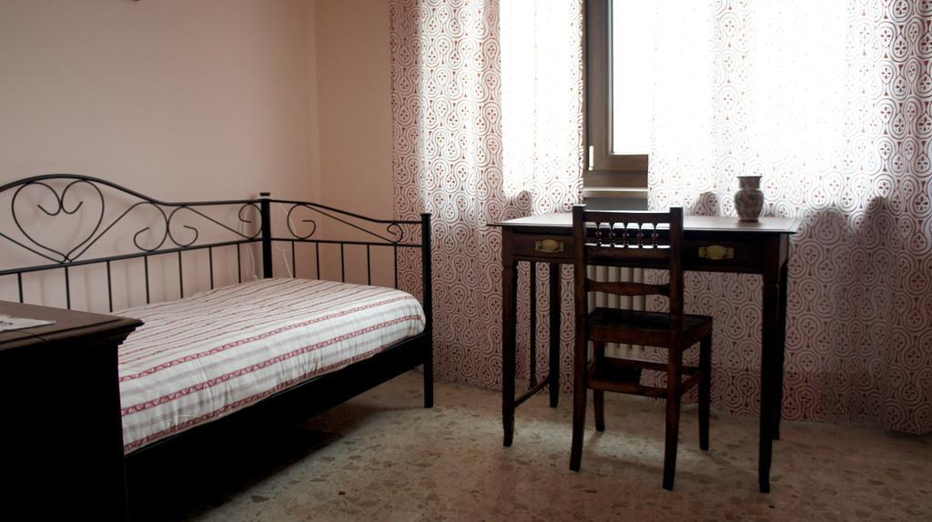 Il Piccione Viaggiatore Banchette D'Ivrea Quarto foto